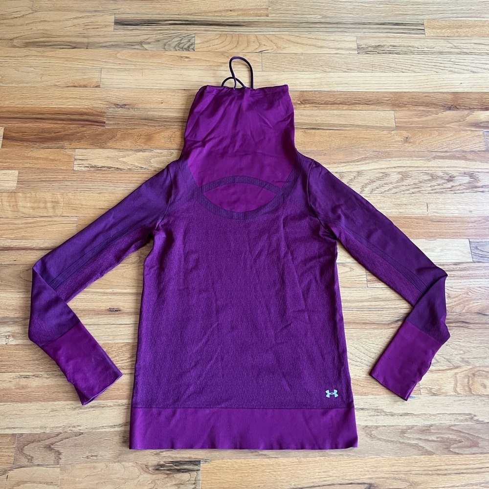 UNDER ARMOUR Threadbourne Cowl Neck Fitted Compression Running Shirt M